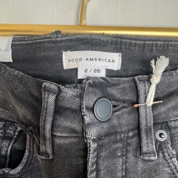 Good American Women's Black Distressed Jeans NWT - Picture 6 of 10